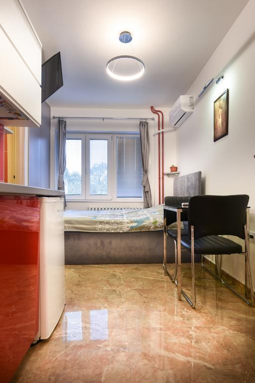 Skopje Deluxe Apartments エクステリア 写真